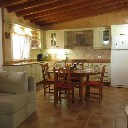 منزل ريفي Casa La Lomada تيلدي