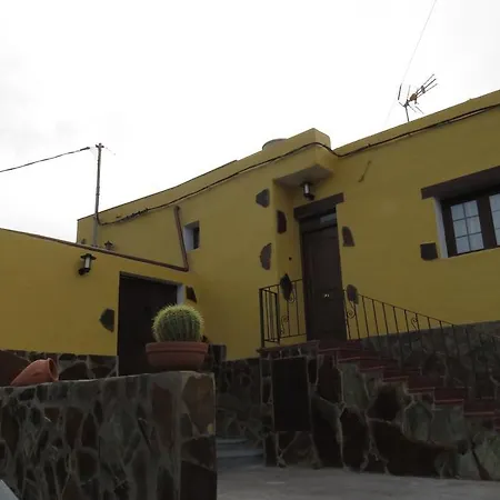 Casa La Lomada تيلدي
