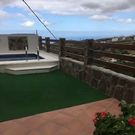 منزل ريفي Casa La Lomada